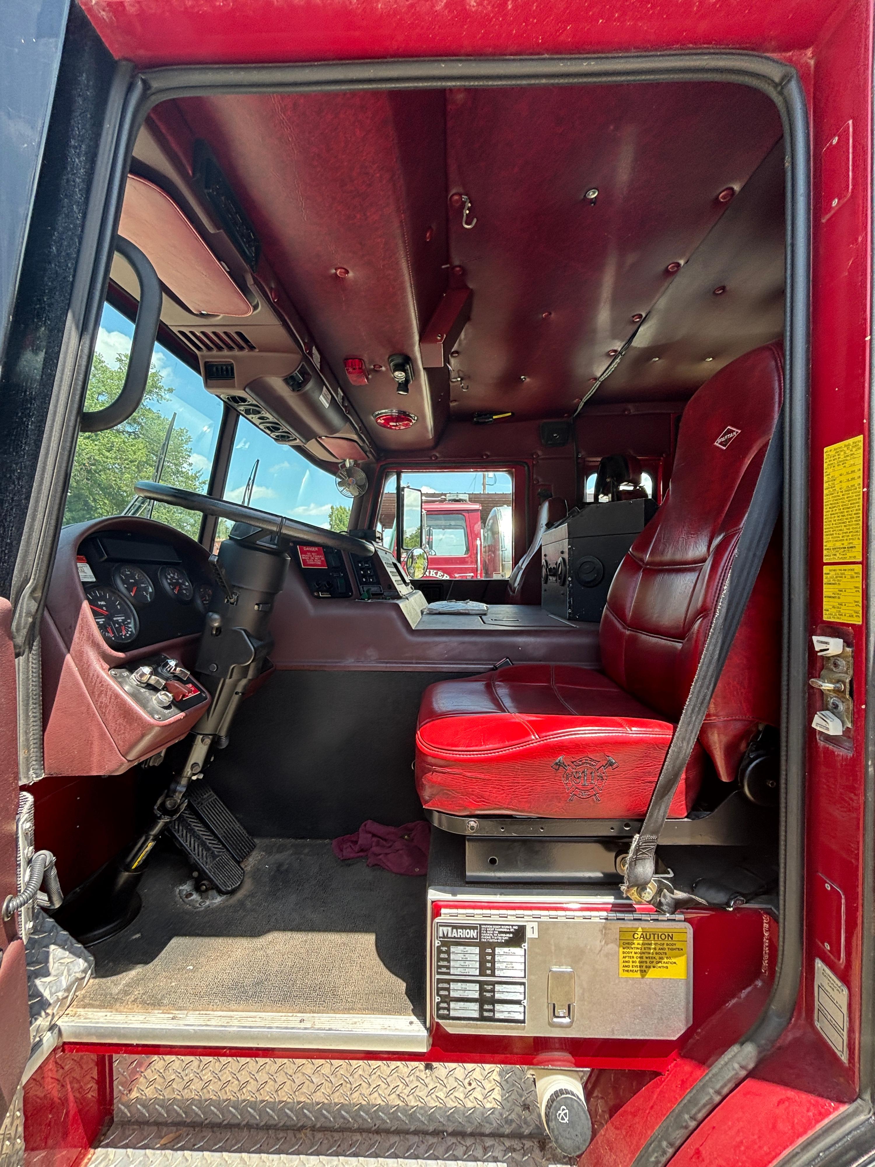 2002 Marion Spartan Heavy Rescue - image 9