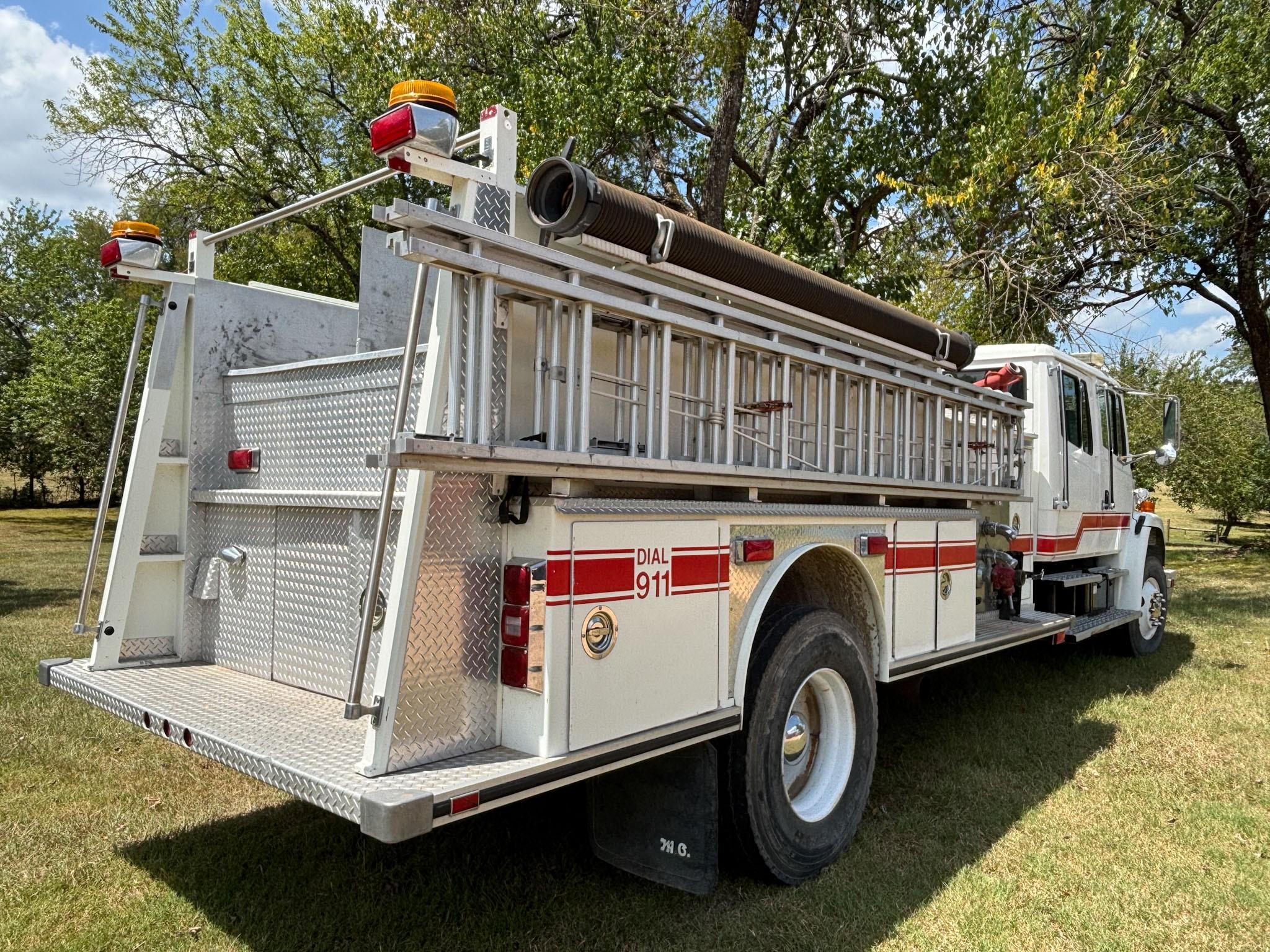 2000 Freightliner Pumper - image 4