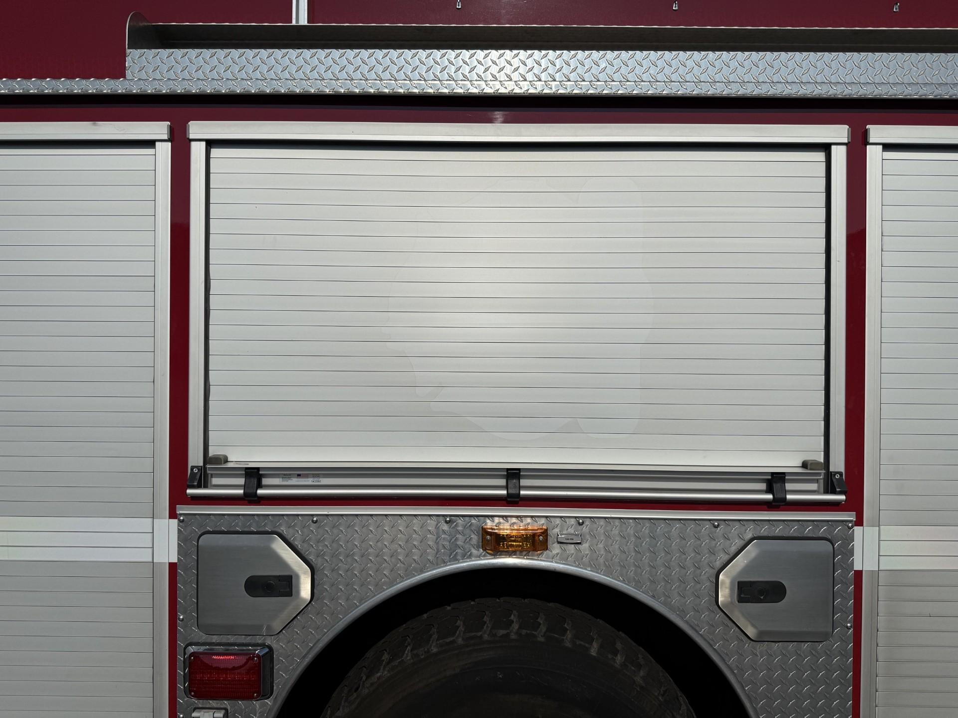 2011 International Sutphen Pumper - image 25