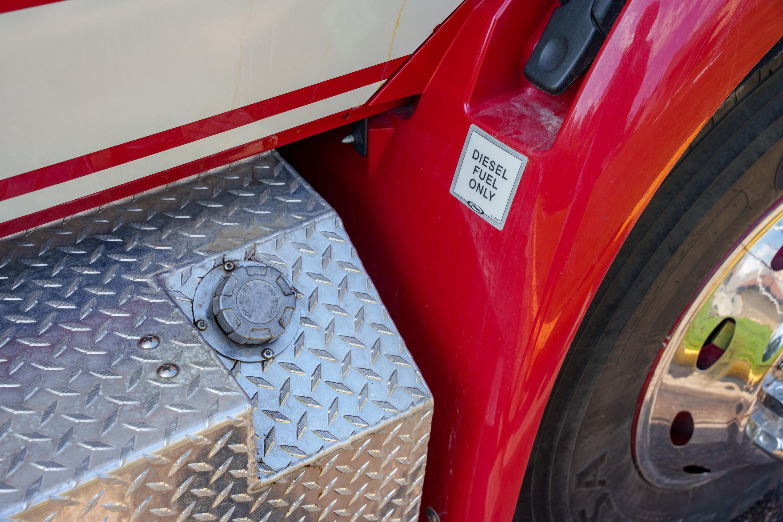 2005 Pierce International Pumper - image 36