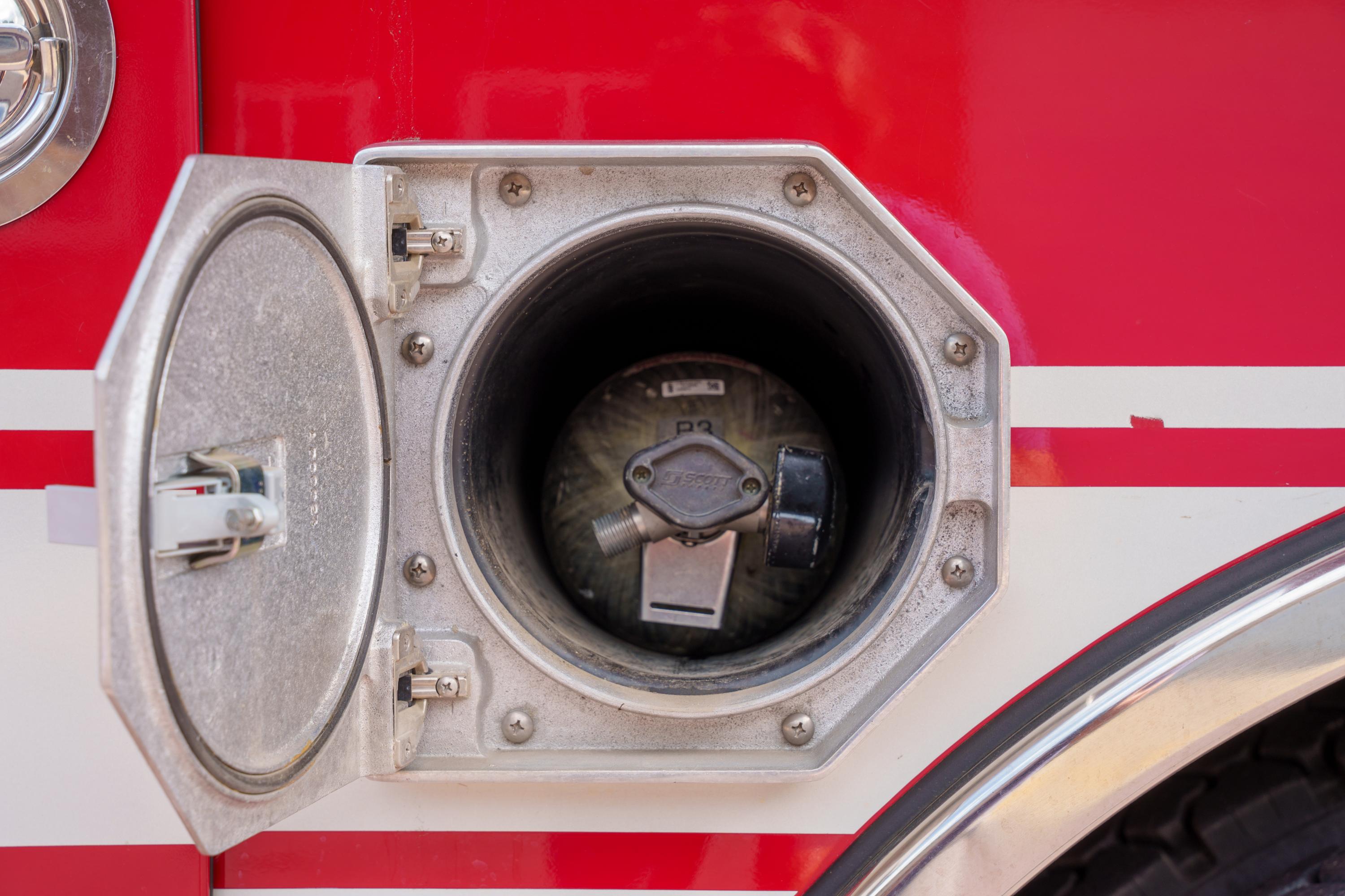 2005 Pierce International Pumper - image 17