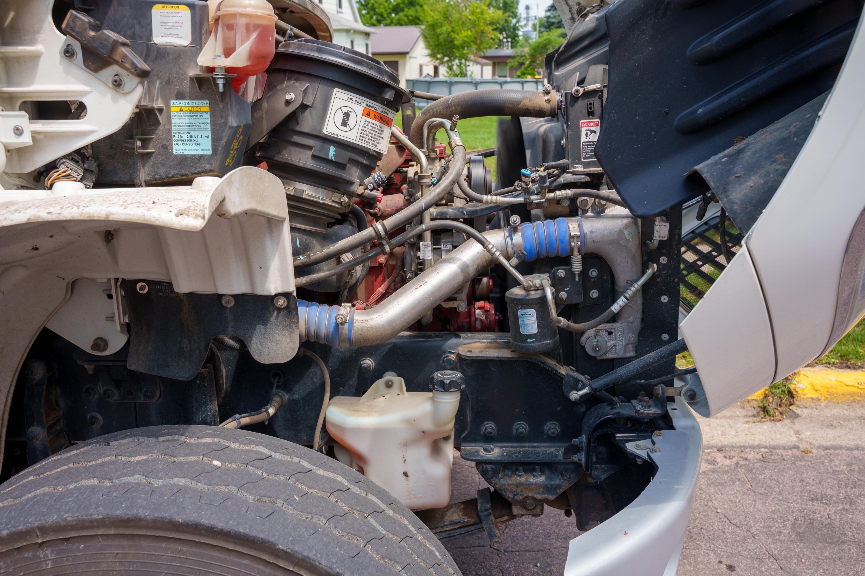 2020 Freightliner McNeilus Rear Loader - image 73