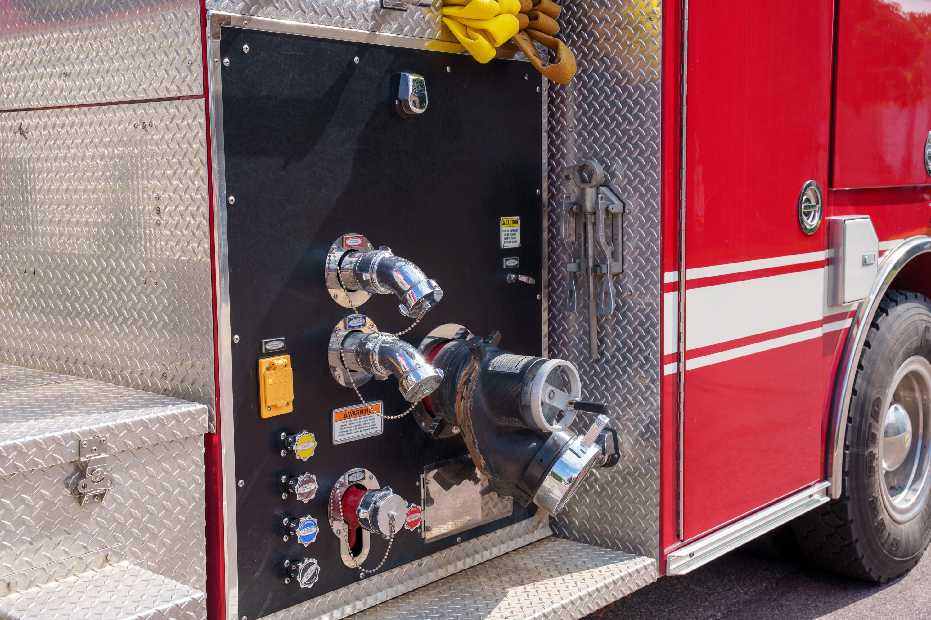 2005 Pierce International Pumper - image 22