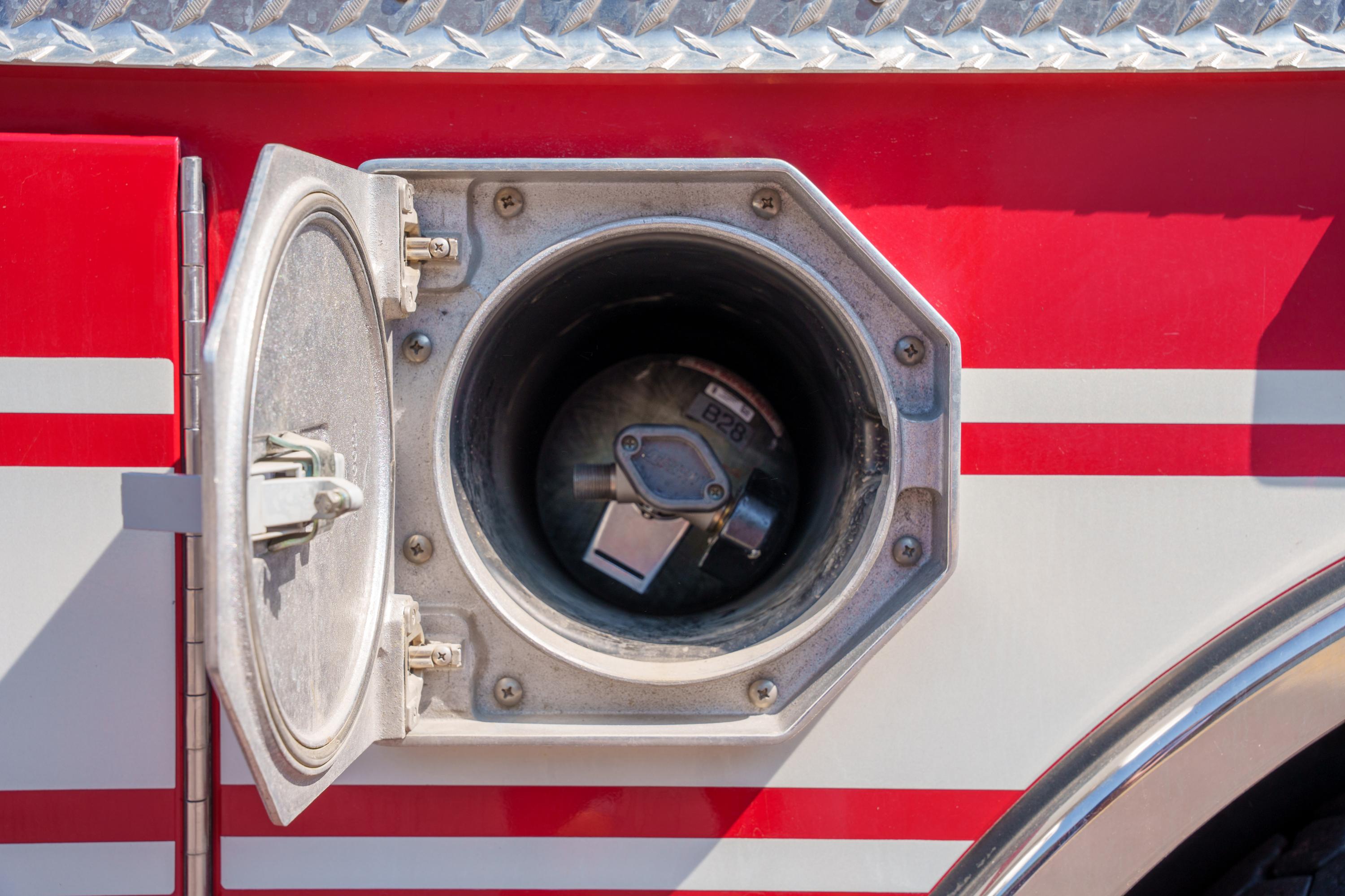 2005 Pierce International Pumper - image 44