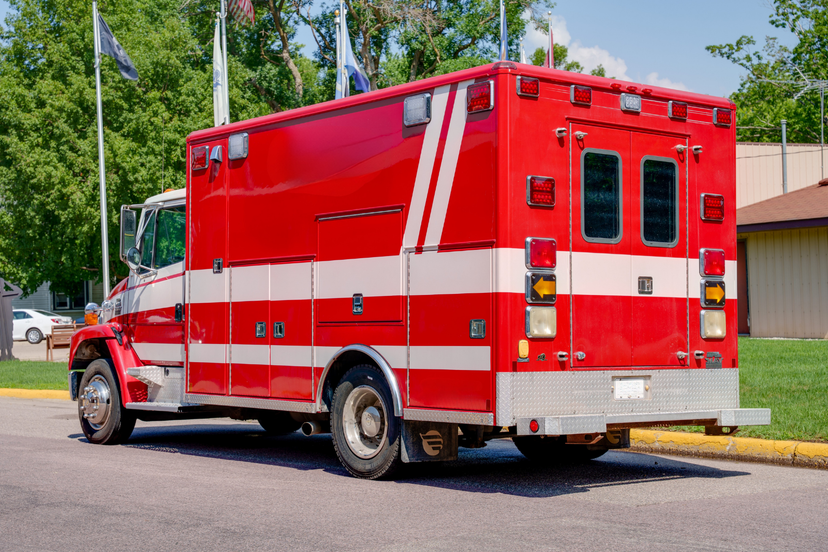2001 Wheeled Coach Freightliner Squad — photo 4