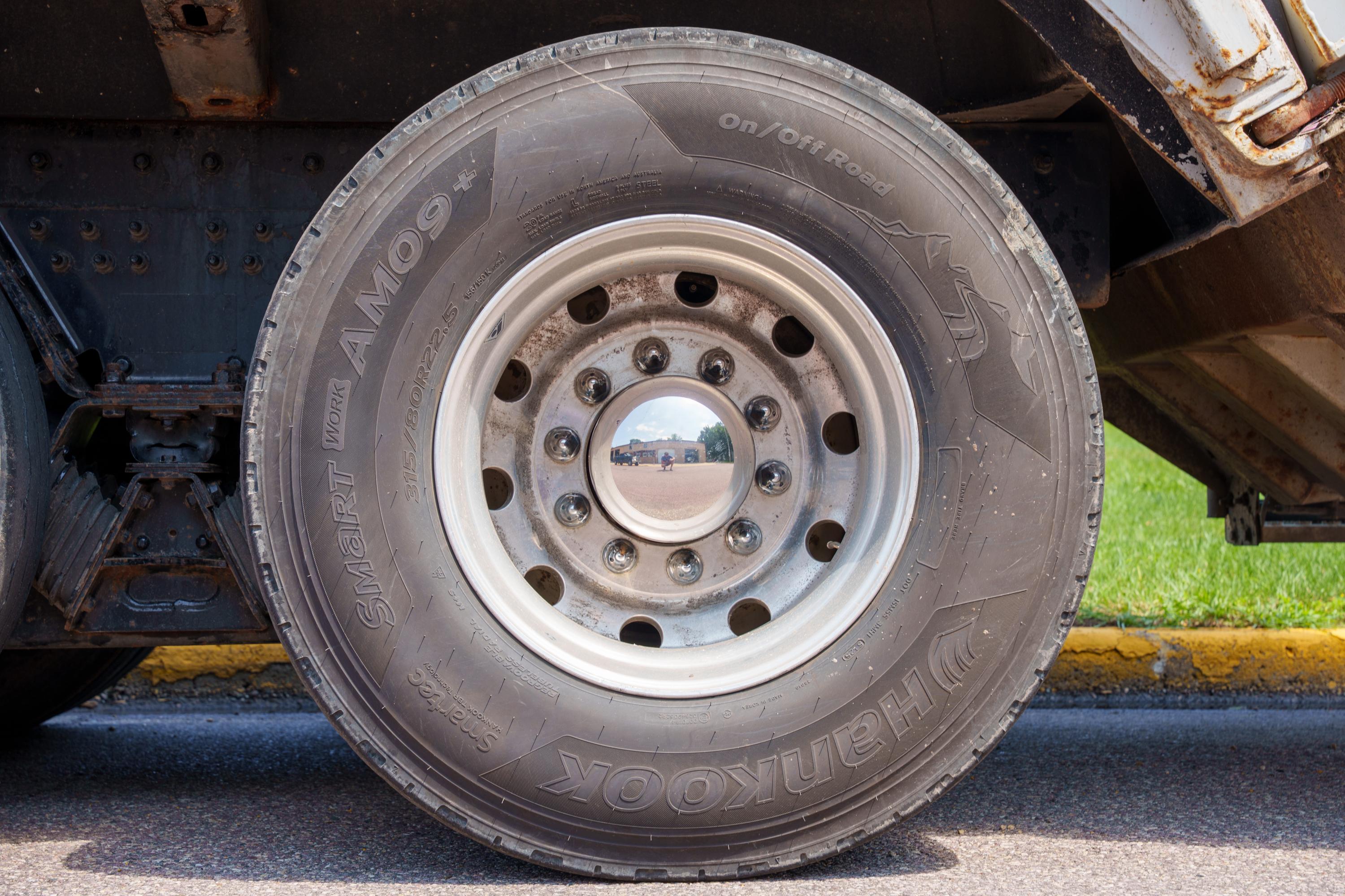 2020 Freightliner McNeilus Rear Loader - image 60