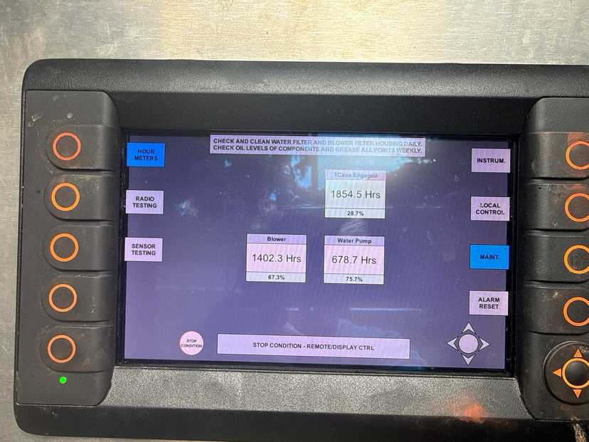 2022 Mack Vermeer Hydrovac — photo 6