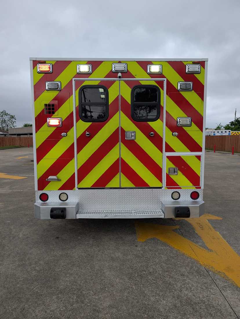 2015 Frazer Dodge Type I Ambulance — photo 4