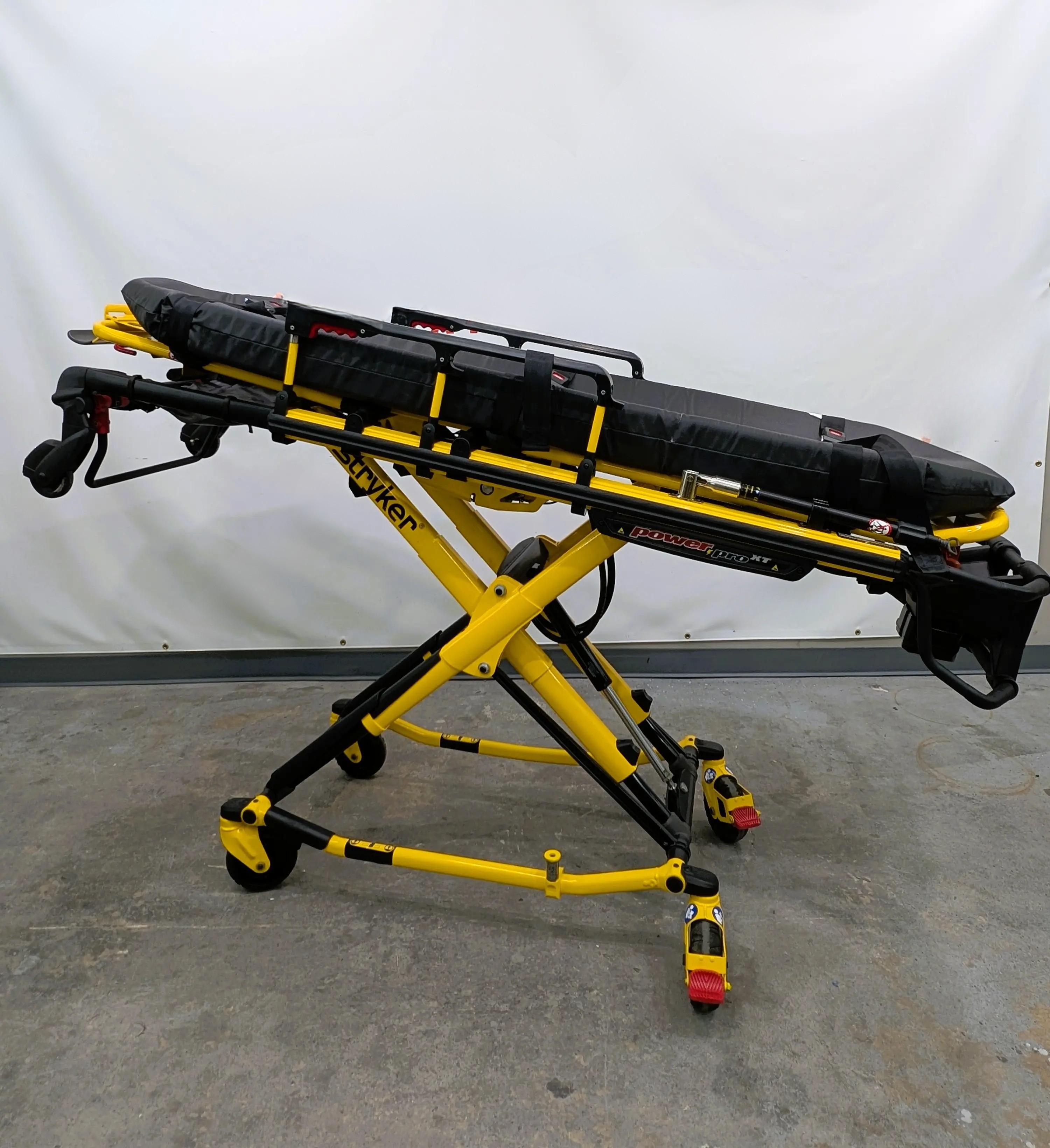 STRYKER 6506 POWER PRO XT - with Loading System 6390 - image 6