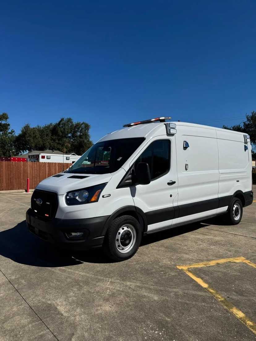 2024 Ford Ambulance