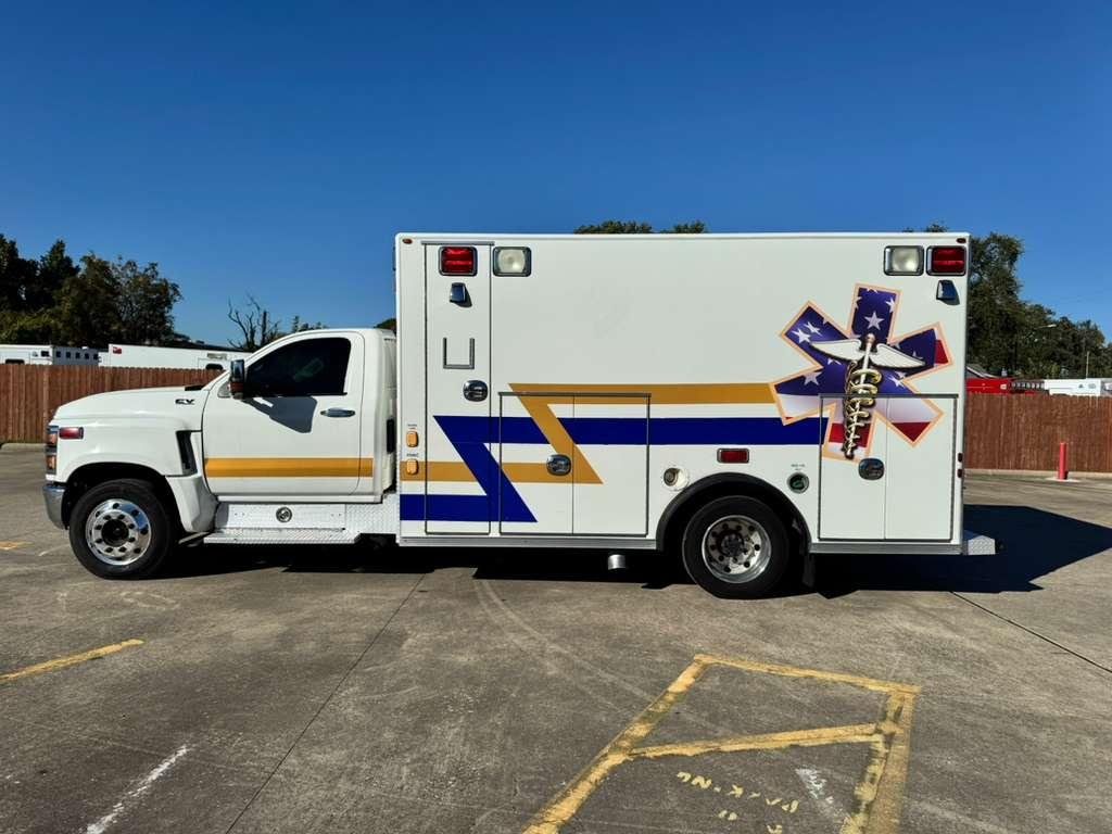 2022 Osage International Type I Ambulance - image 2