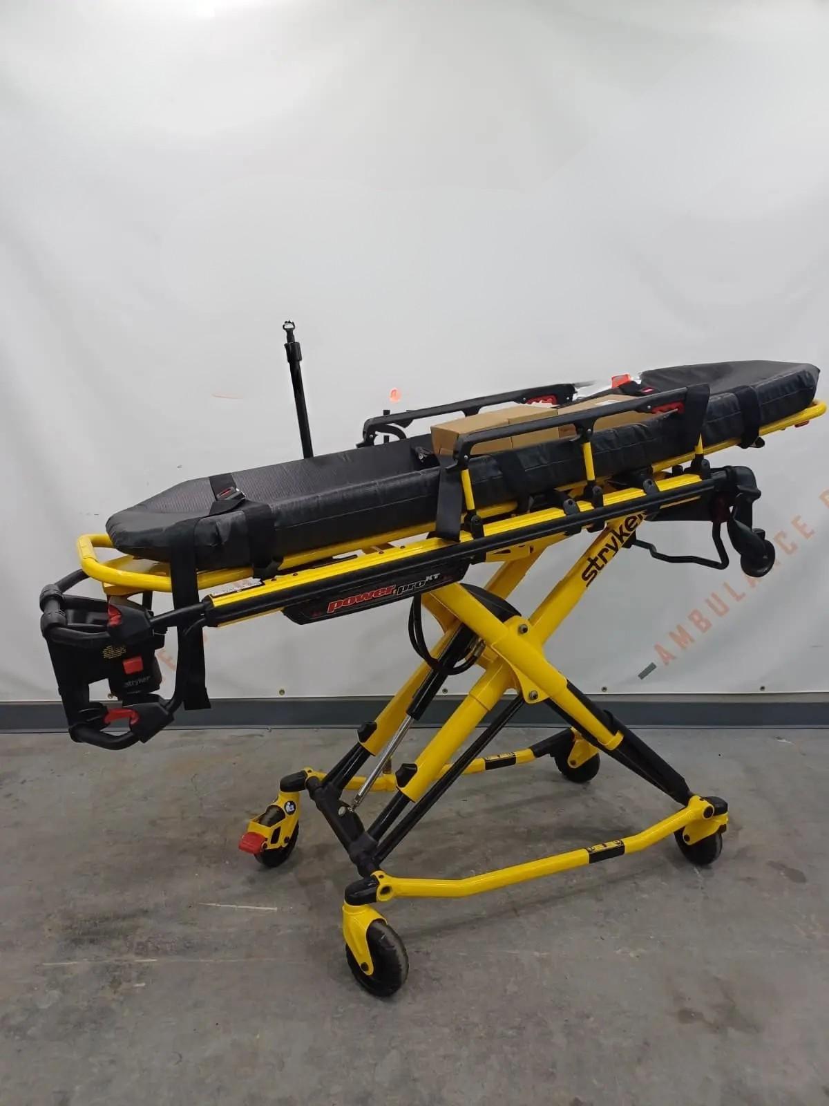 Stryker Power Pro XT 6500 stretcher Ambulance Cot 700lb Gurney EMS,(SN111140920) - image 12