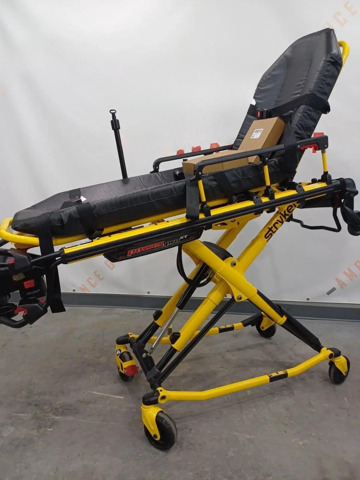 Stryker Power Pro XT 6500 stretcher Ambulance Cot 700lb Gurney EMS,(SN111140920) - image 10
