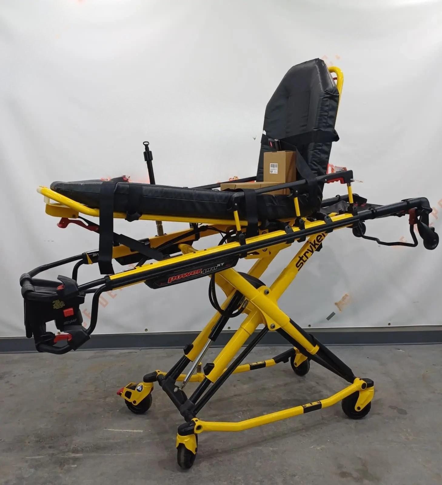 Stryker Power Pro XT 6500 stretcher Ambulance Cot 700lb Gurney EMS,(SN111140920) - image 1