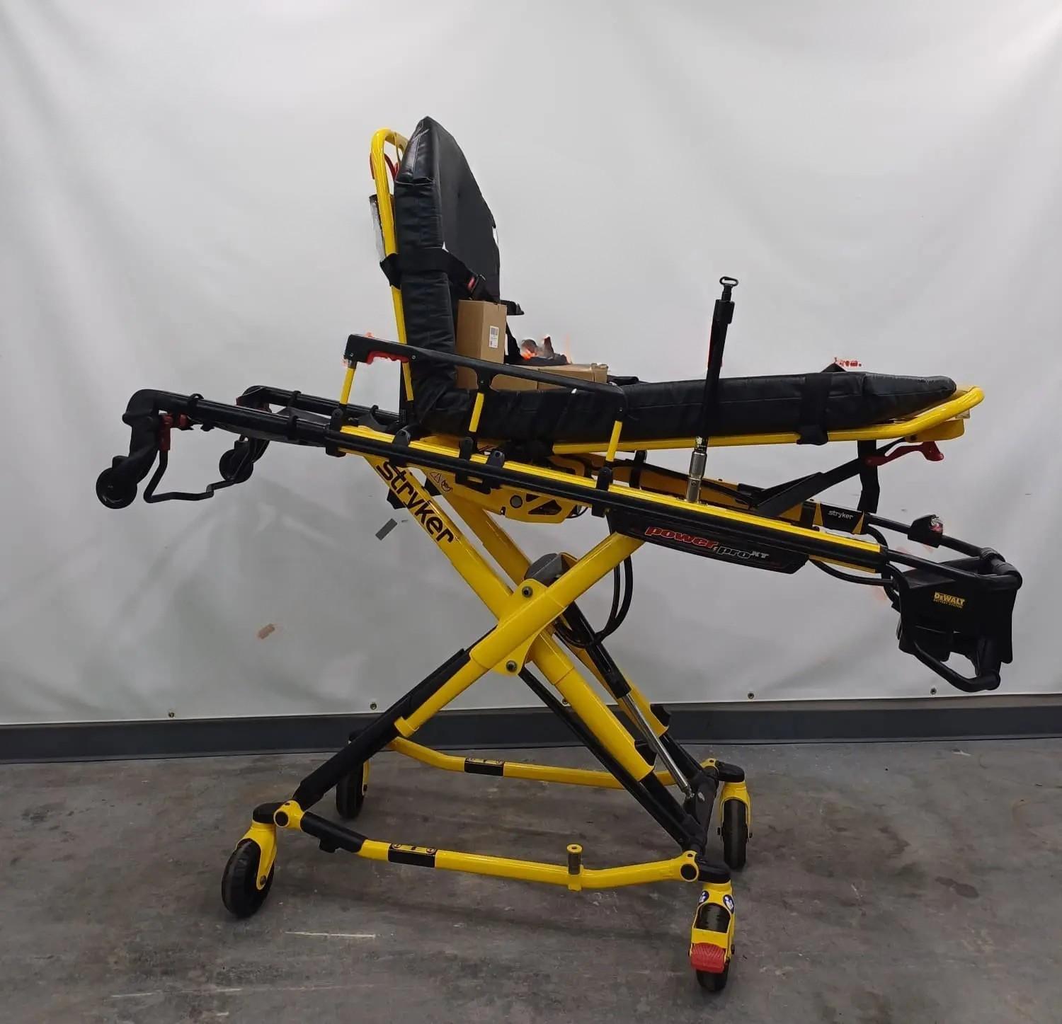 Stryker Power Pro XT 6500 stretcher Ambulance Cot 700lb Gurney EMS,(SN111140920) - image 3