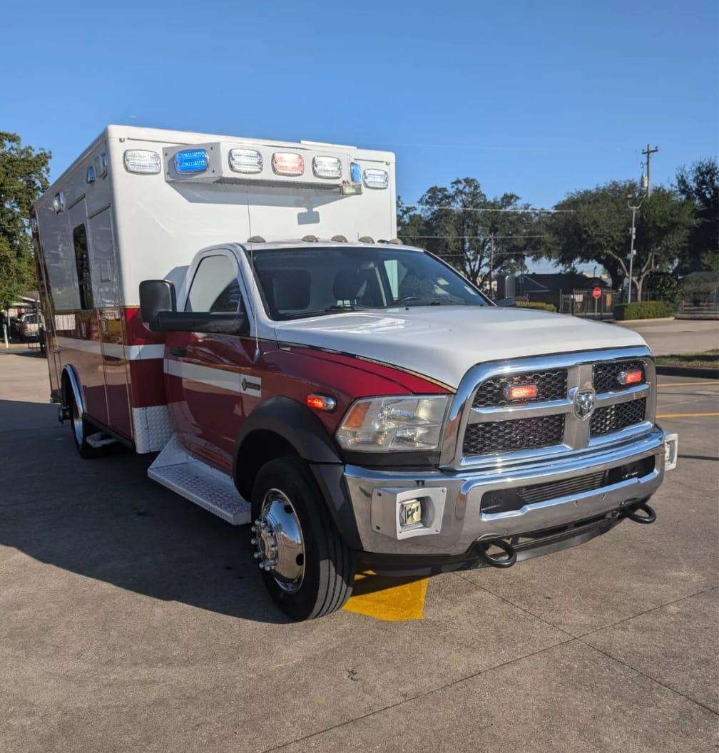 2013 Road Rescue Dodge Type I Ambulance - image 3