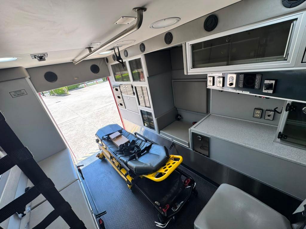 2012 Ford Type III Ambulance - image 27