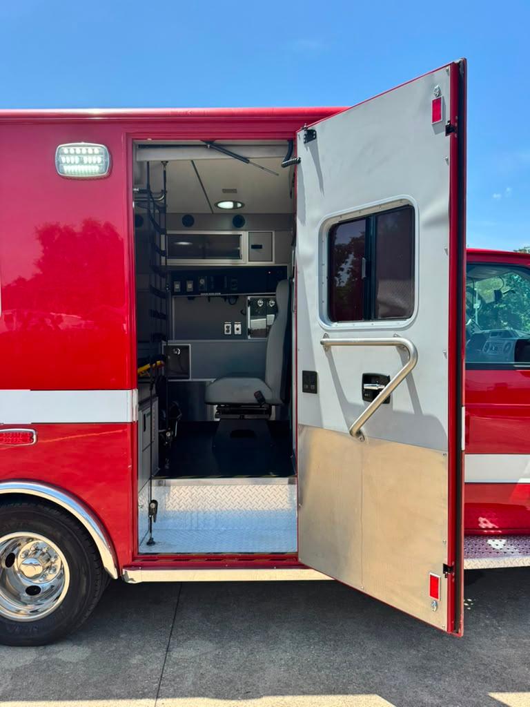 2012 Ford Type III Ambulance - image 23