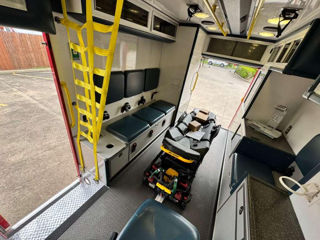 2013 Ford Type I Ambulance - image 19