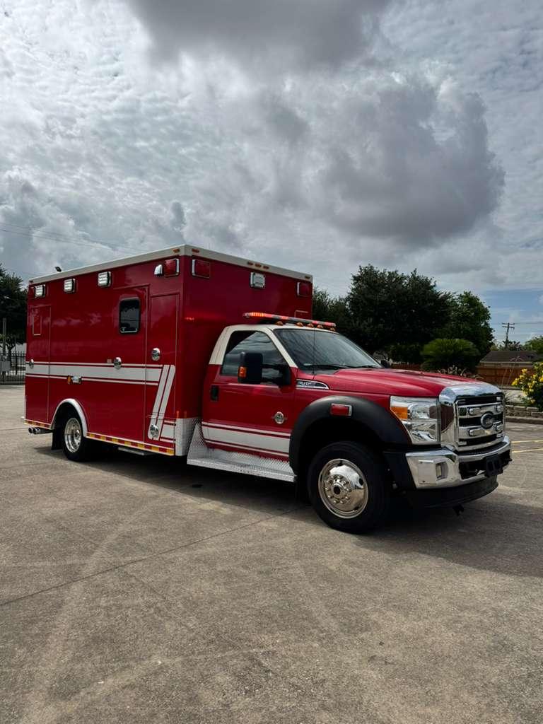 2013 Ford Type I Ambulance - image 2