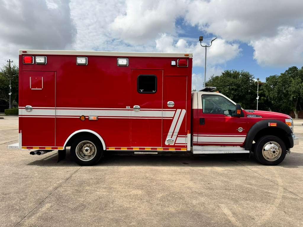 2013 Ford Type I Ambulance - image 5