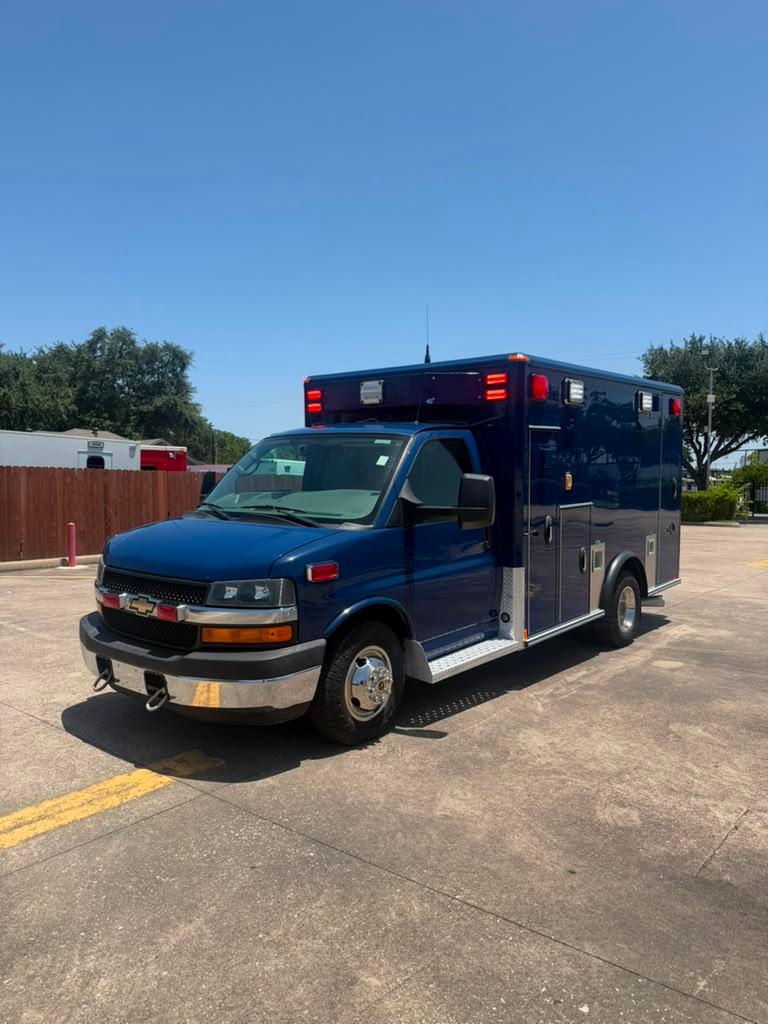 2015 Wheeled Coach Chevrolet Type III Ambulance - image 1