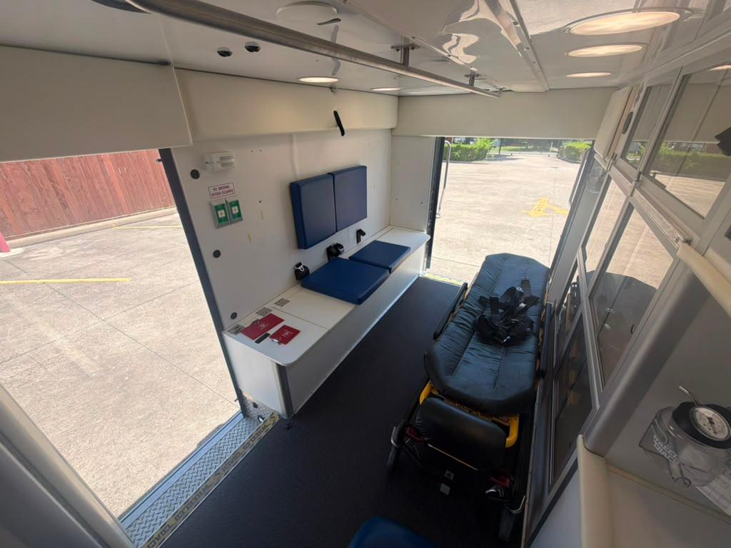 2015 Wheeled Coach Chevrolet Type III Ambulance - image 24