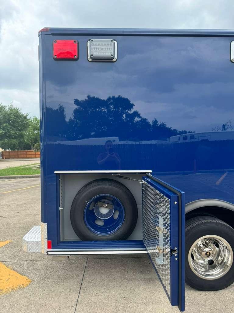 2015 Wheeled Coach Chevrolet Type III Ambulance - image 20