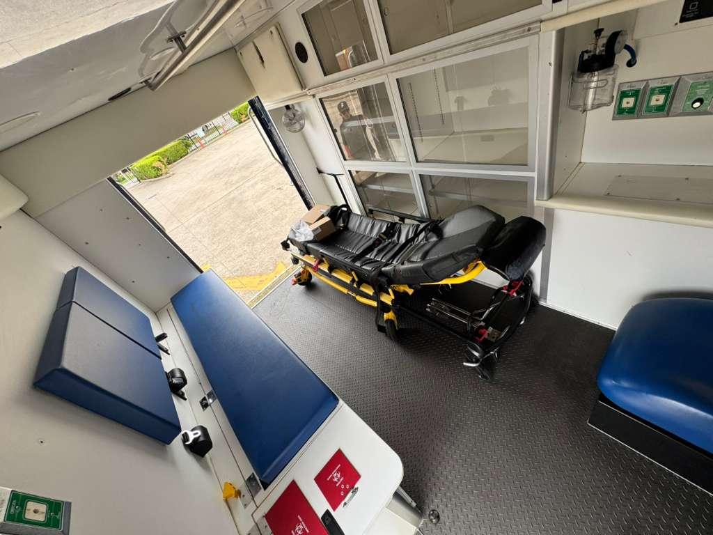 2015 Wheeled Coach Chevrolet Type III Ambulance - image 25