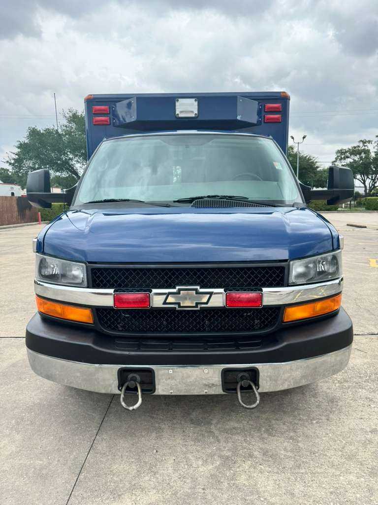 2015 Wheeled Coach Chevrolet Type III Ambulance — photo 8