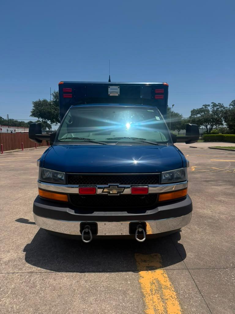 2015 Wheeled Coach Chevrolet Type III Ambulance - image 7
