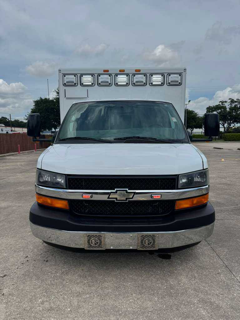 2015 AEV Chevrolet Type III Ambulance — photo 8