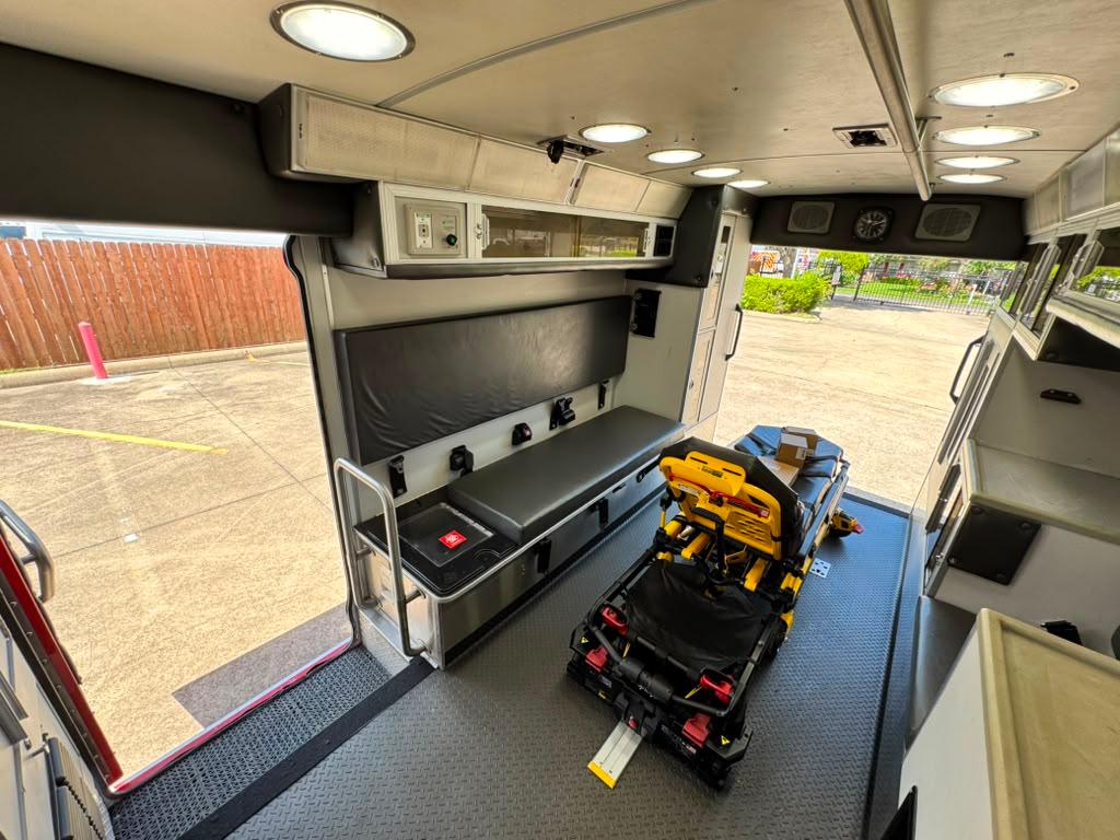 2016 Braun Ford Type III Ambulance - image 24