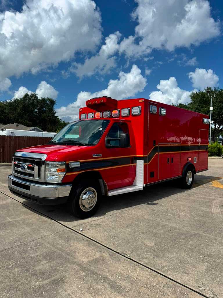 2016 Braun Ford Ambulance