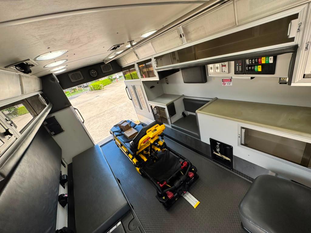 2016 Braun Ford Type III Ambulance - image 25