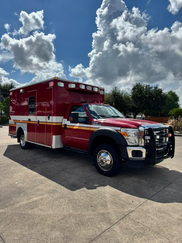 2016 REV Ford Type I Ambulance - image 1