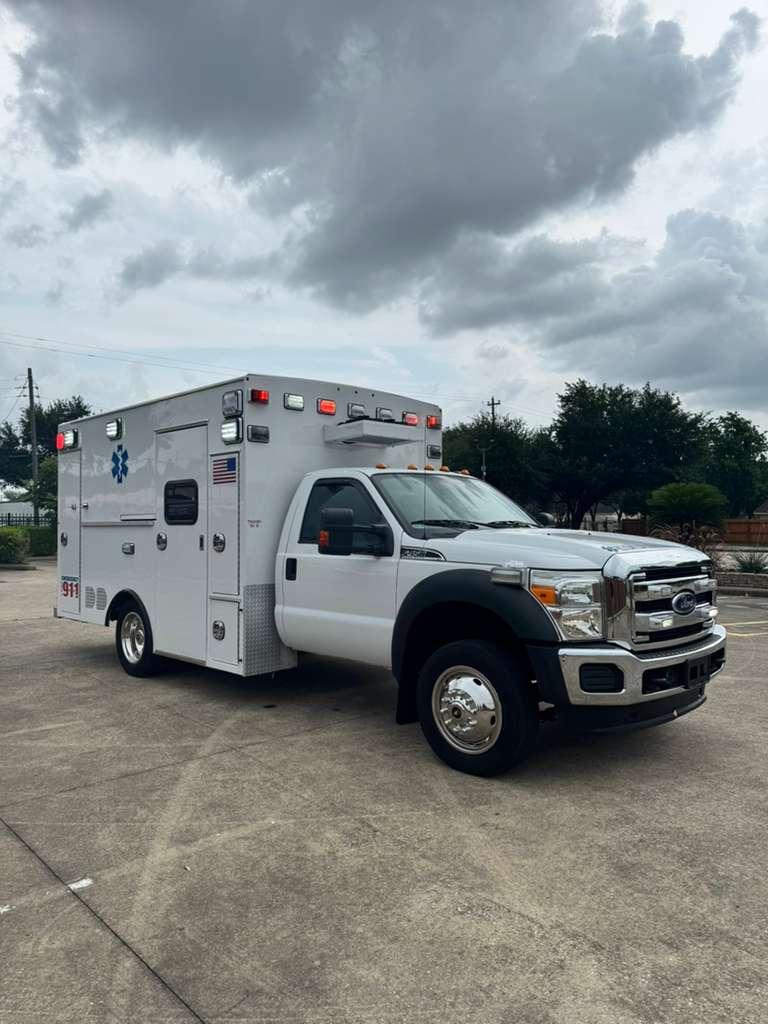 2016 Braun Ford Type I Ambulance - image 7