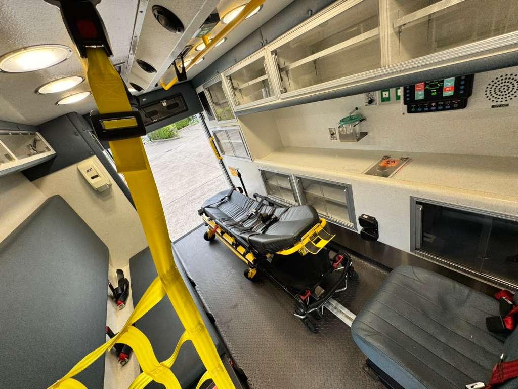 2016 Braun Ford Type I Ambulance - image 30