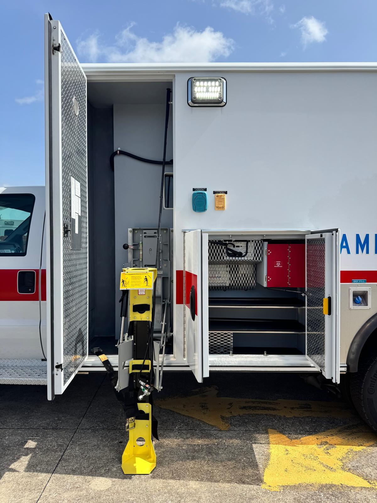 2016 Wheeled Coach Ford Type I Ambulance - image 18