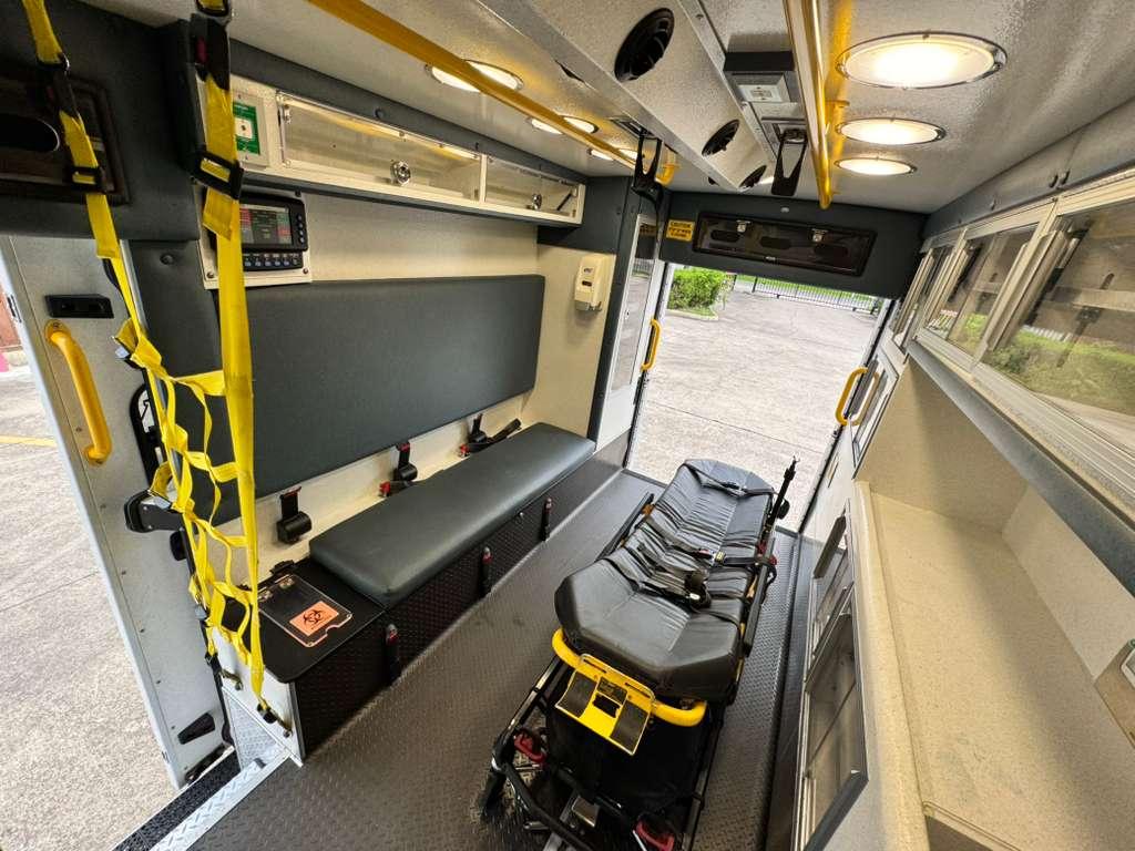 2016 Braun Ford Type I Ambulance - image 29