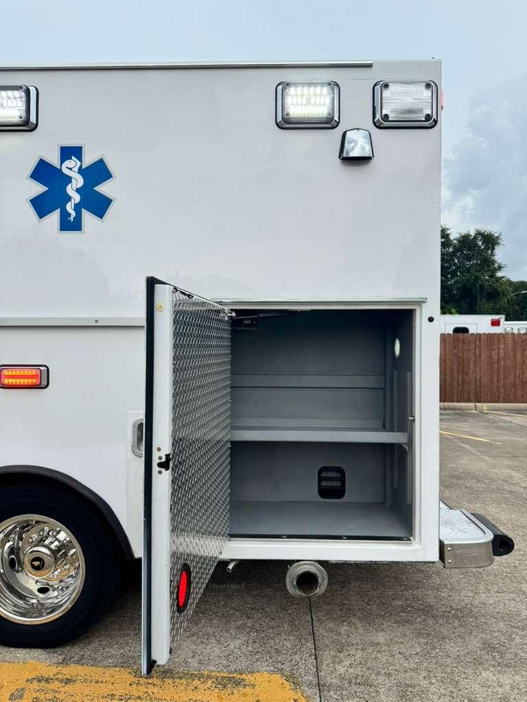 2016 Braun Ford Type I Ambulance - image 21