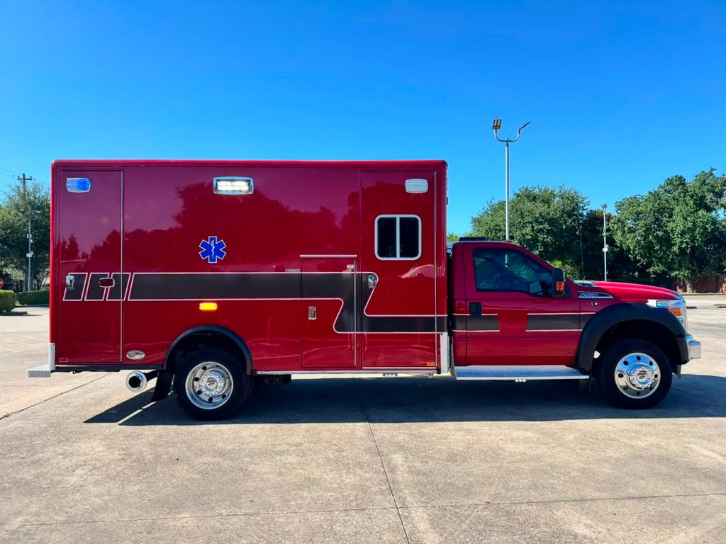 2016 Horton Ford Type I Ambulance - image 5