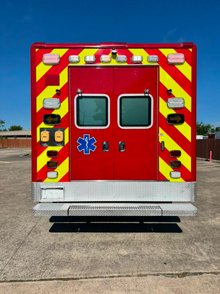 2016 Horton Ford Type I Ambulance - image 9