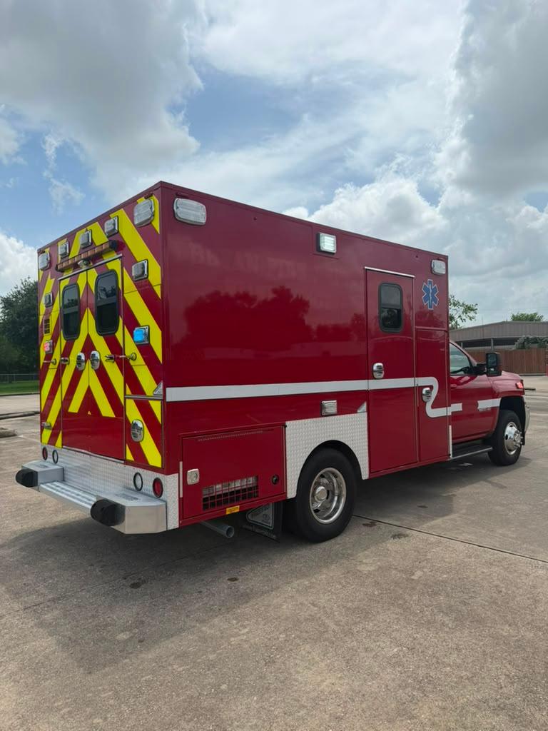 2017 Frazer Chevrolet Type I Ambulance - image 5