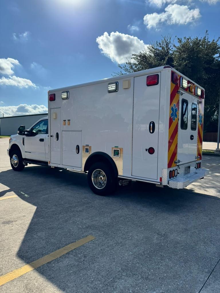 2017 Ford F350 4x4 Type I Ambulance - image 6