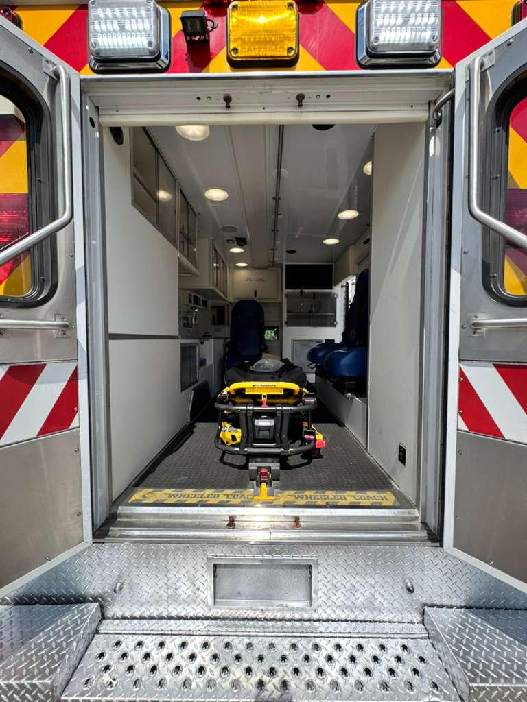 2017 Wheeled Coach Ford Type I Ambulance - image 17