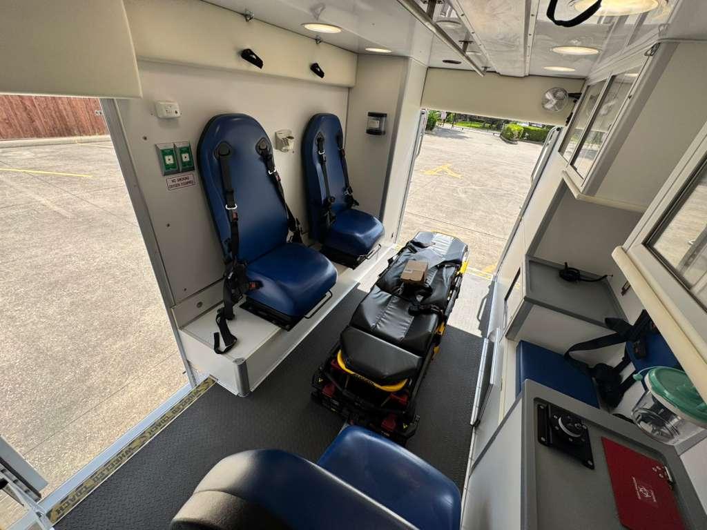 2017 Wheeled Coach Ford Type I Ambulance - image 18