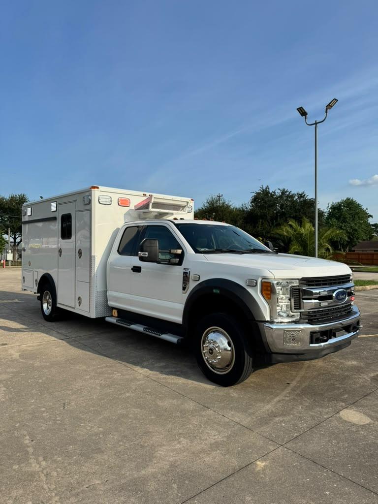 2017 Wheeled Coach Ford 4x4 Type I Ambulance - image 2