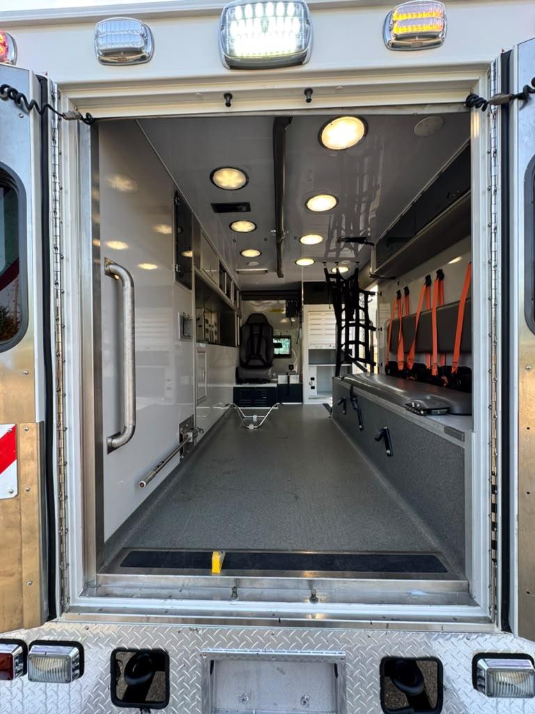2017 Wheeled Coach Ford 4x4 Type I Ambulance - image 11
