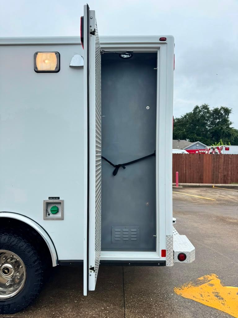 2019 Wheeled Coach Chevrolet 4x4 Type I Ambulance - image 21